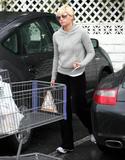 Elisha Cuthbert