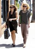 th_50203_celebrity_paradise.com_AnnaLynneandAngelMcCordTheElder_35_122_197lo.jpg