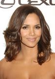 th_10128_2nd_Annual_Essence_Awards_Luncheon_in_Beverly_Hills_16_122_368lo.jpg