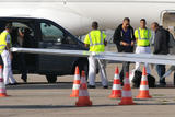 th_62372_celebrity_paradise.com_TheElder_ParisHilton2011_08_31_arrivesatLeBourgetAirport4_122_401lo.jpg