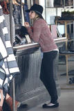 th_91194_Preppie_Emma_Roberts_shopping_in_LA_14_122_420lo.jpg