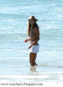Elle Macpherson bikini pics