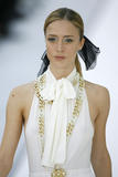 th_33930_Chanel_Paris_Spring_Summer_2007_Details_0001_122_501lo.jpg