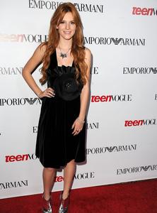 http://img183.imagevenue.com/loc61/th_986148820_BellaThorne_YoungHollyoodParty_2012_29_122_61lo.jpg