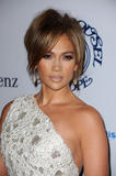 th_02996_celebrity_paradise.com_TheElder_JenniferLopez22_122_69lo.jpg