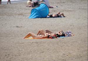 Almería Spain Beach Voyeur Candid Spy Girls f4iv1i0gdo.jpg