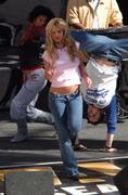 Britney-Spears-%7C-On-Air-With-Ryan-Seacrest-Rehearsals%2C-2004-x0ff4cl5ft.jpg